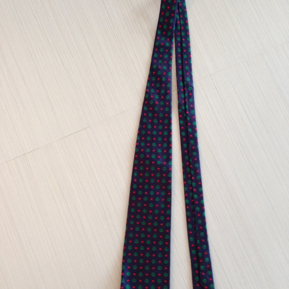 tie - Picture 2 of 8